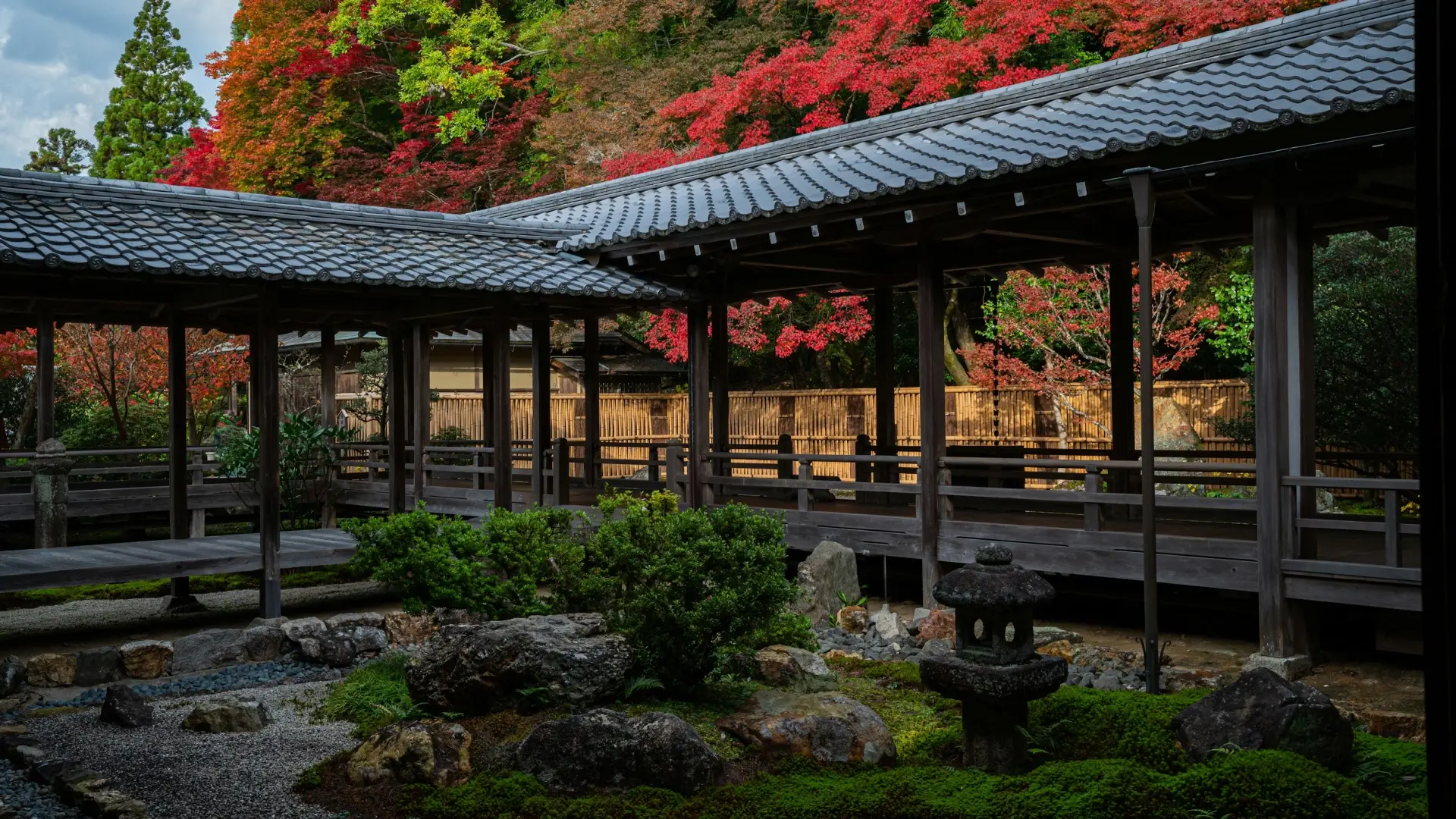 Japanese Gardens: Reading the Landscape